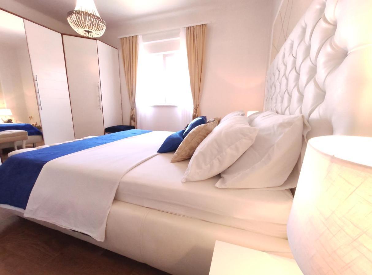 Apartment Helena Спліт Екстер'єр фото